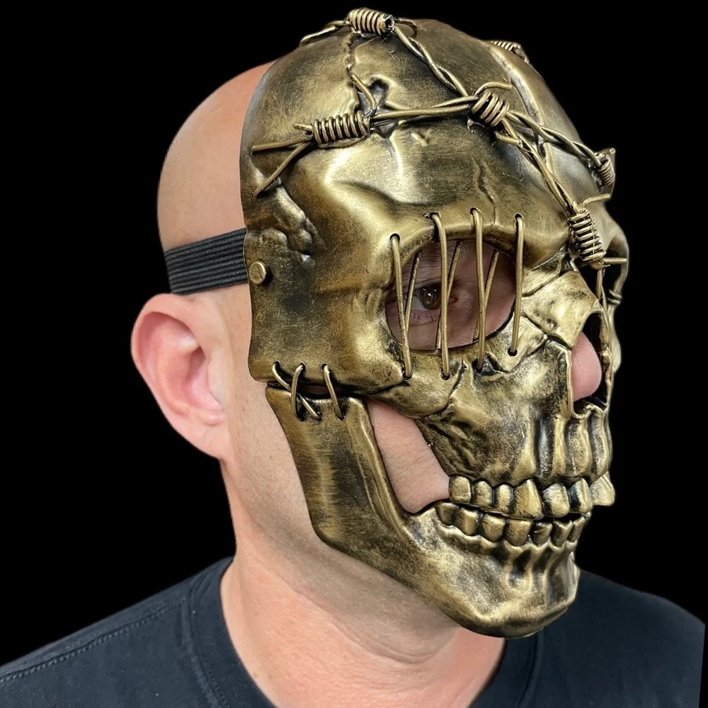 Skeleton mask with barbed wire and 